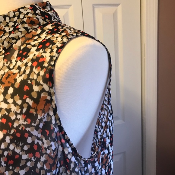 Lane Bryant sheer sleeveless blouse - Picture 5 of 5